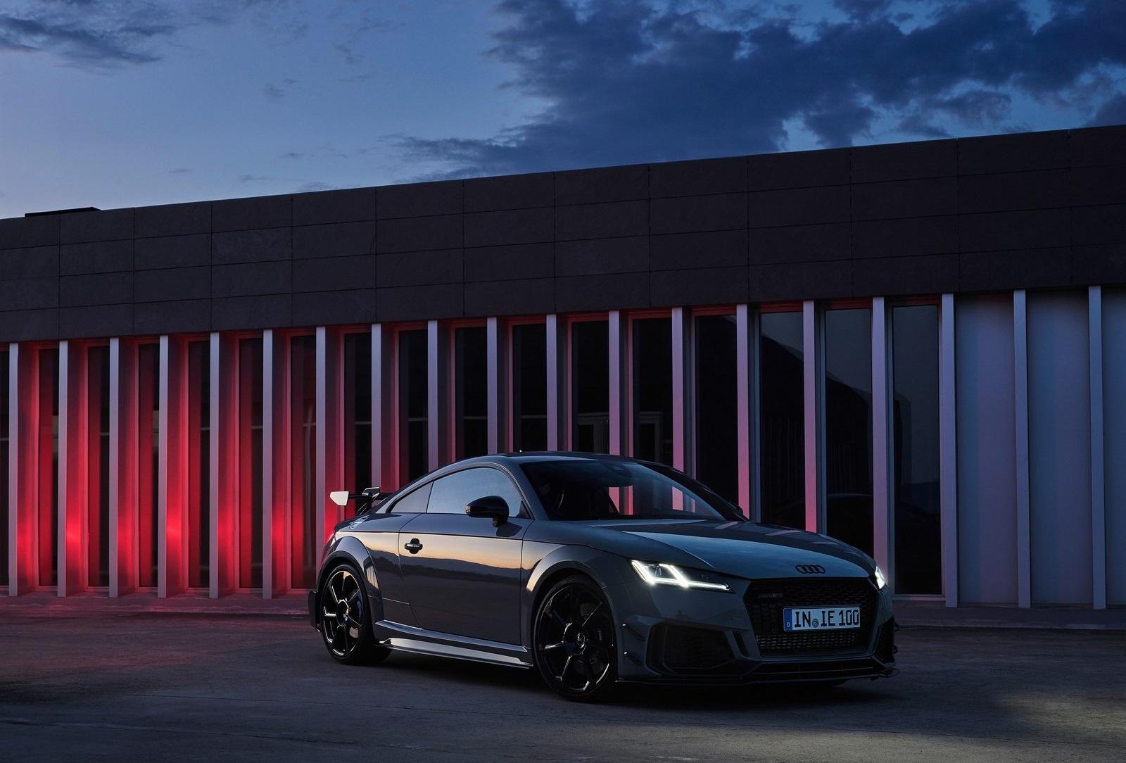 2023 Audi TT RS Coupe Iconic Edition